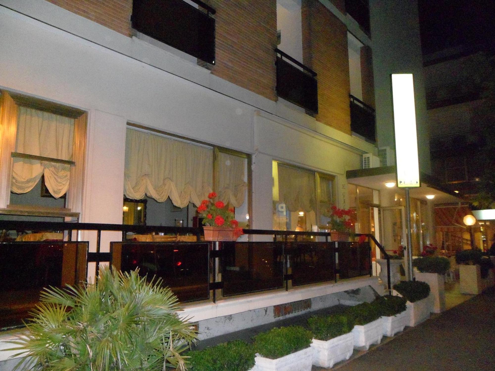 Hotel Galileo Rimini Buitenkant foto