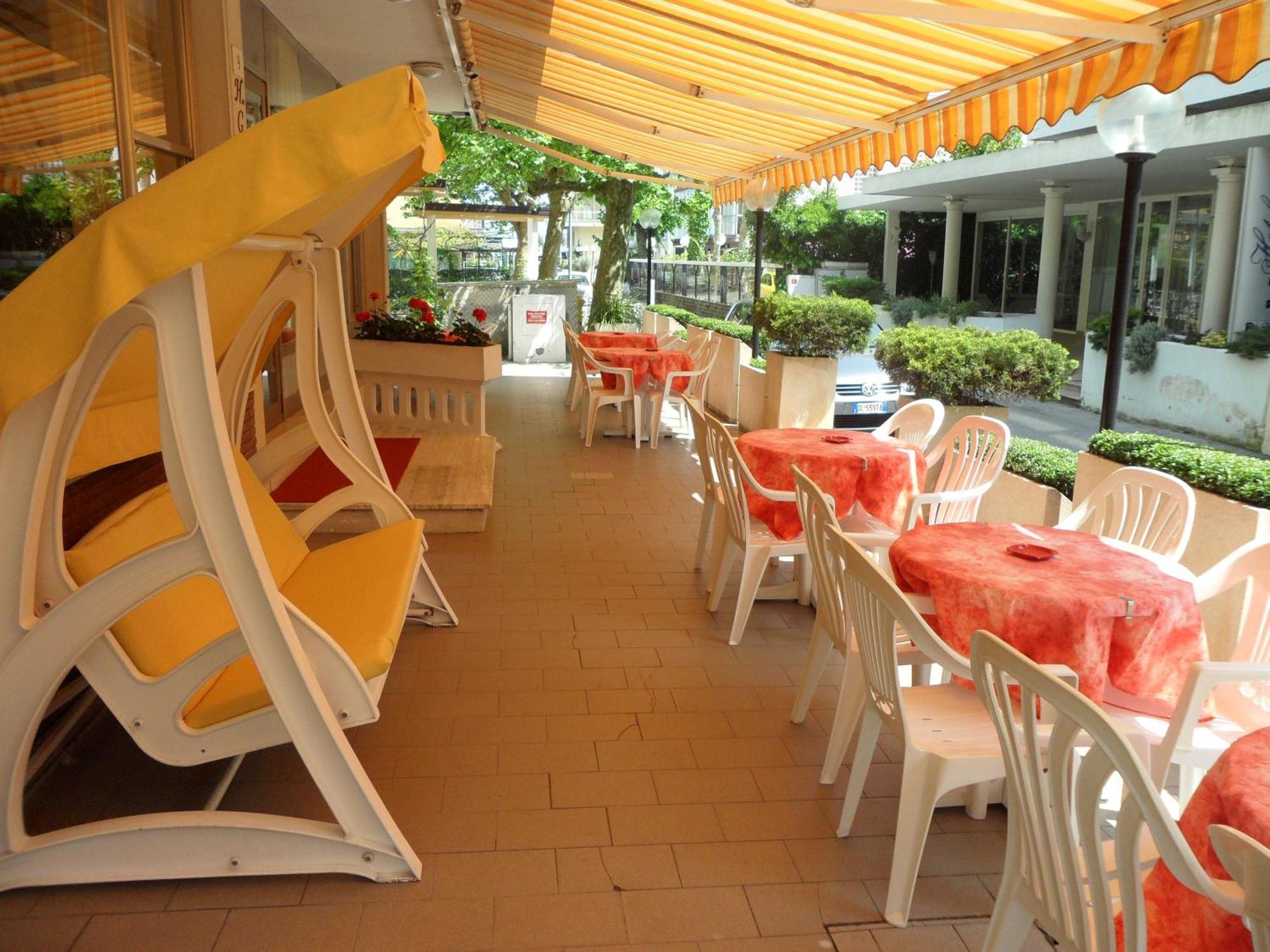 Hotel Galileo Rimini Buitenkant foto